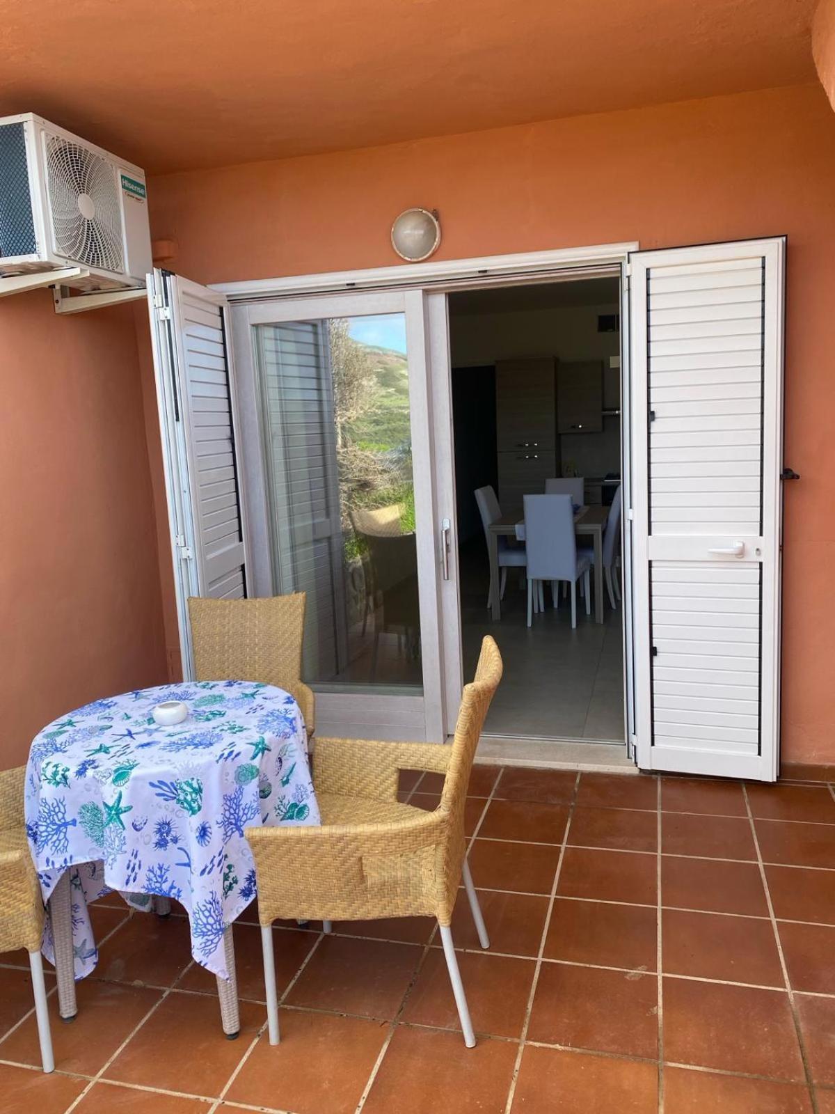 Villetta A Schiera - Bosa Marina マゴマーダス エクステリア 写真